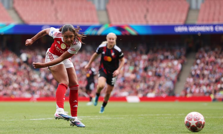 Olivia Smith Arsenal FC v OL Lyonnes - UEFA Women's Champions League 2025/26 Semi-Final First Leg