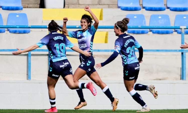Celebración gol Elba Vergés CD Tenerife
