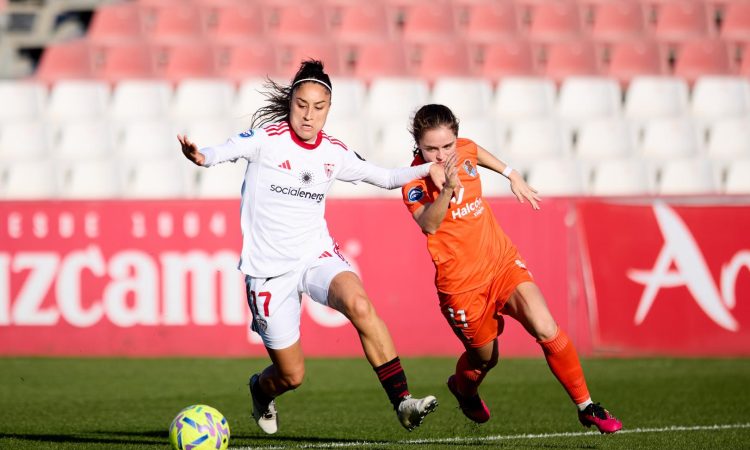 Débora García y Cecilia Marcos Sevilla vs Real Sociedad