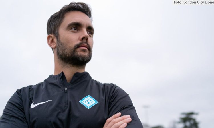 Eder Maestre entrenador London City Lionesses