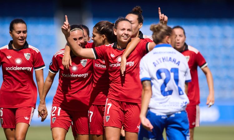 Raquel Morcillo celebra su gol y el Sevilla FC gana al Costa Adeje - Liga F