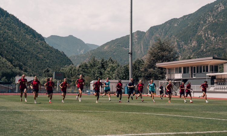 Entrenamiento FC Barcelona Femení Andorra