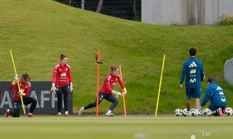 Entrenamiento Seleccion Española Islandia