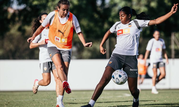 Entrenamiento Valencia CF Femenino