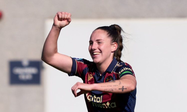 Érika González Levante UD