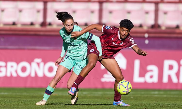 LOGROÑO, SPAIN - JANUARY, 11: DUX Logroño and Levante UD at Las Gaunas on January 11, 2025 in Logroño, Spain. (Photo by Unai Zabaleta/CAPTURASPORT/LigaF)