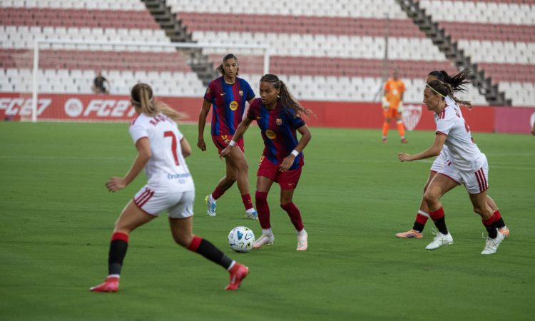 La jugadora del Barcelona Vicky López, durante un partido ante el Sevilla de la Liga 2026-27. Foto: Hugo Mesonero
