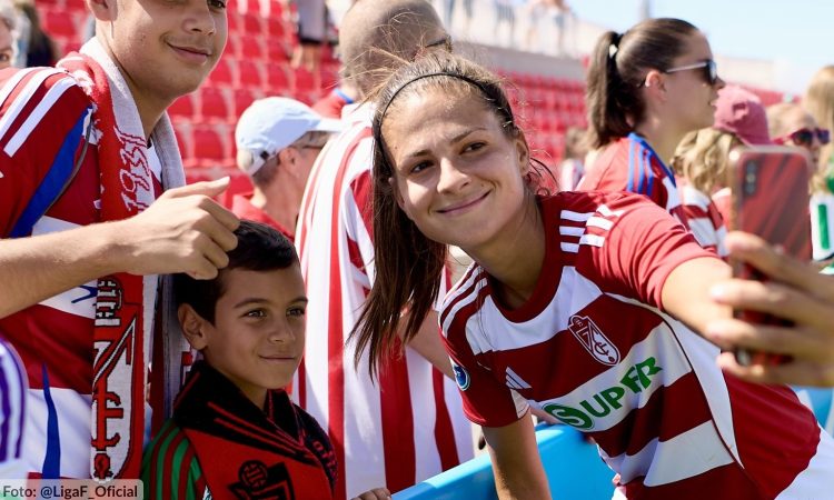 Laura Pérez Granada CF