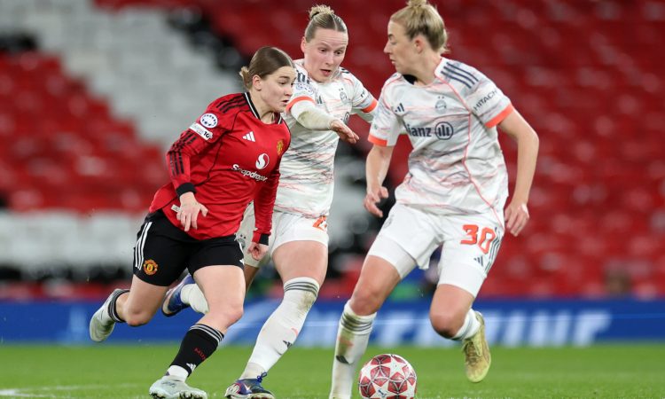 Jess Park Manchester United FC v Franziska Kett FC Bayern München - UEFA Women's Champions League 2025/26 Quarter-finals First Leg