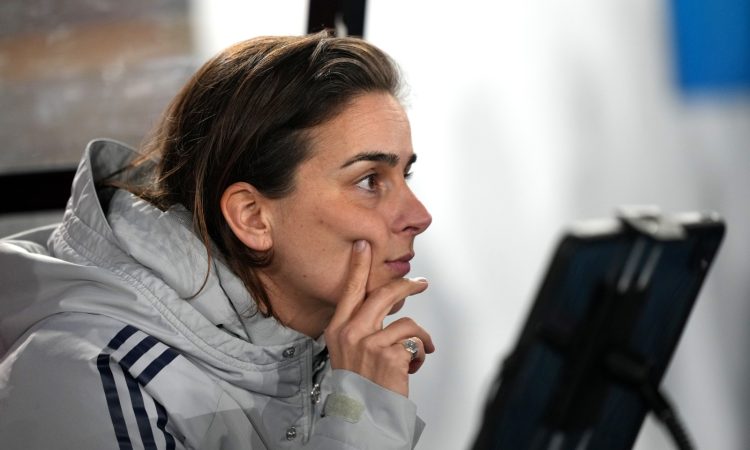 Renee Slegers, Manager of Arsenal Women FC - UEFA Women's Champions League 2025/26 KO play-offs First Leg