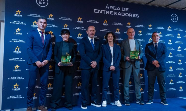 Sonia Bermúdez banquillo de oro