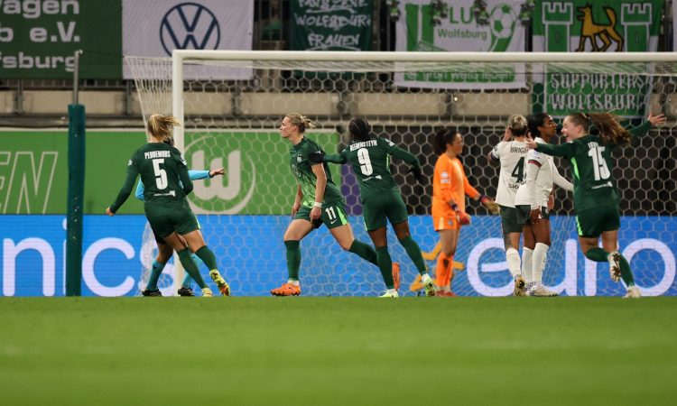 Gol del VfL Wolfsburg v Chelsea FC Women - UEFA Women's Champions League 2025/26 League Phase MD6