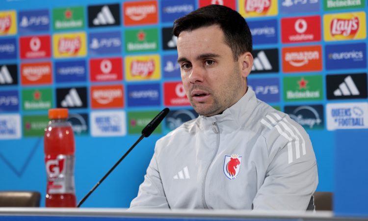 VfL Wolfsburg v OL Lyonnes - UEFA Women's Champions League 2025/26 Quarter-finals First Leg