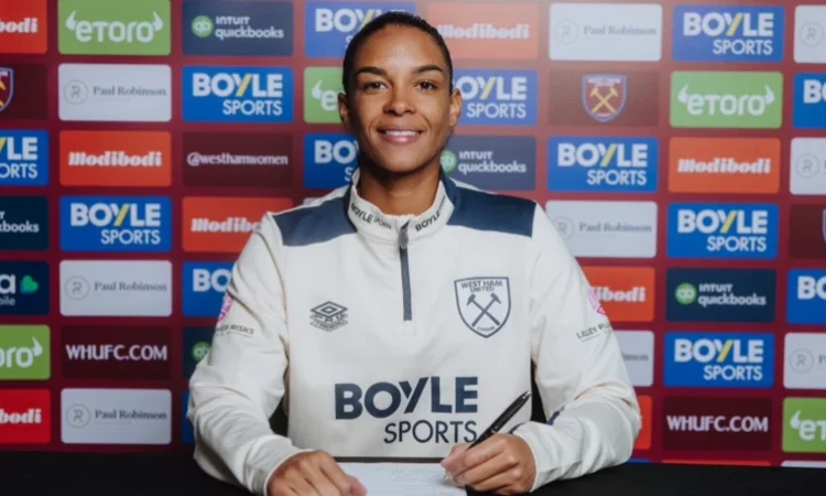 Estelle Cascarino ficha por el West Ham