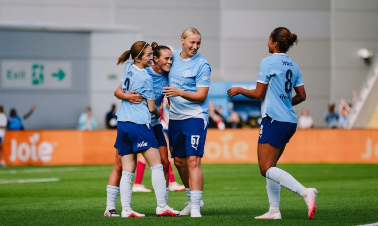 El Manchester City celebra un gol en pretemporada