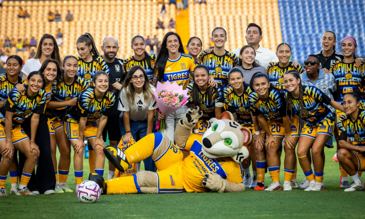 Jenni Hermoso se despide de Tigres
