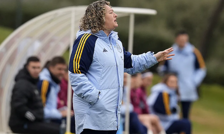 Mila Martínez cita a 20 jugadoras para la cita internacional en Irlanda del Norte