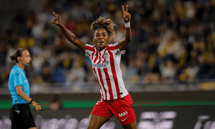Luany celebra el gol del 1-0 frente al BK Hacken